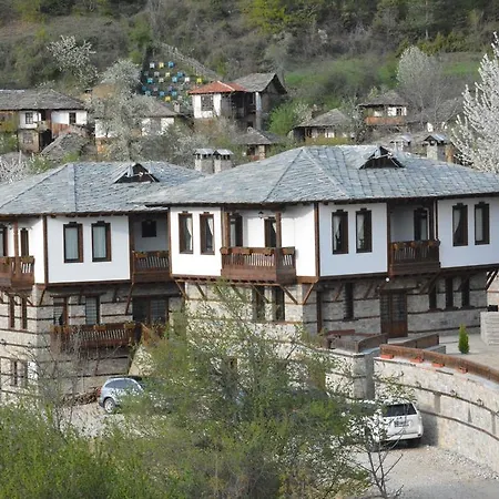 Guest house Leshtenski Perli