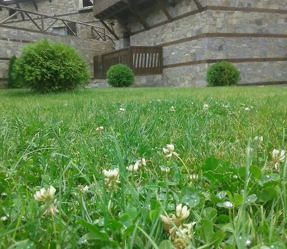 Leshtenski Perli Лещен